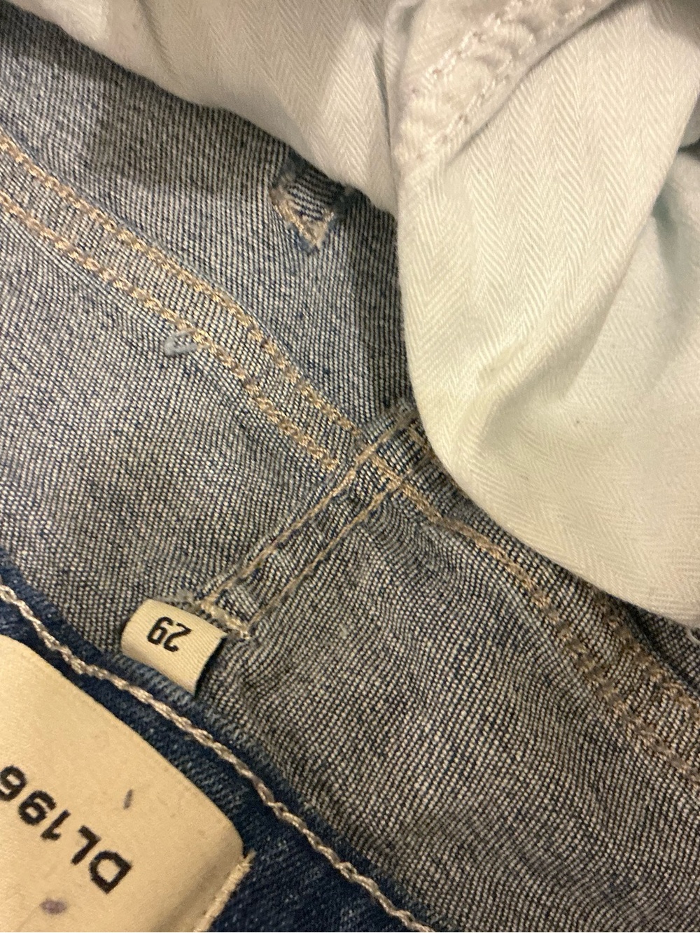 DL1961 Slim MARA Straight Jeans in light Blue Wash size 29 - Picture 10 of 10